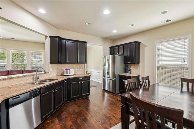 6025 Weddington Drive, Cumming, GA 30040
