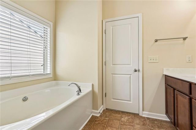 6025 Weddington Drive, Cumming, GA 30040