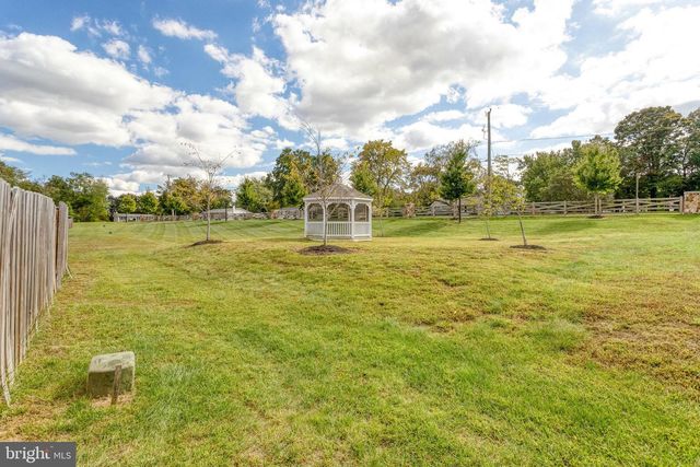 5620 FINLEY ROSE CT, Fredericksburg, VA 22407