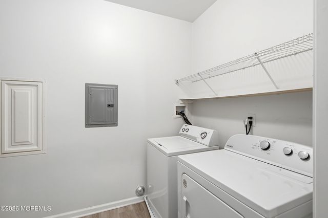 313 Mill Pond Way, Eatontown, NJ 07724