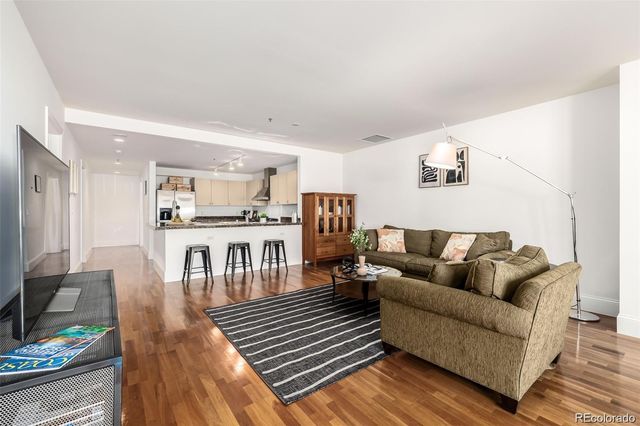 1560 Blake Street 810, Denver, CO 80202