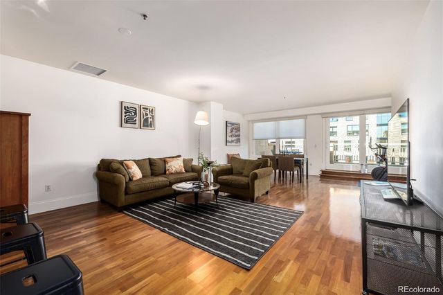 1560 Blake Street 810, Denver, CO 80202