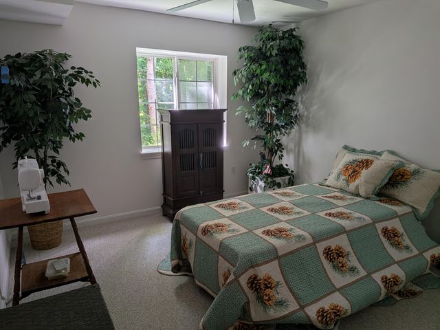 619 Hill Crest Court, Milford, MI 48381