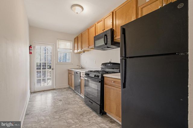 1616 GOOD HOPE RD SE, Washington, DC 20020