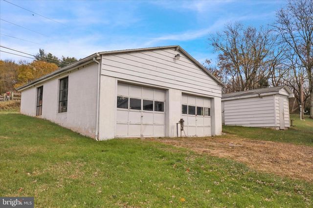 70 MULLEN RD, Birdsboro, PA 19508