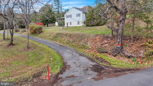 70 MULLEN RD, Birdsboro, PA 19508