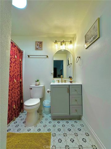 217 E Stuart, Redlands, CA 92374