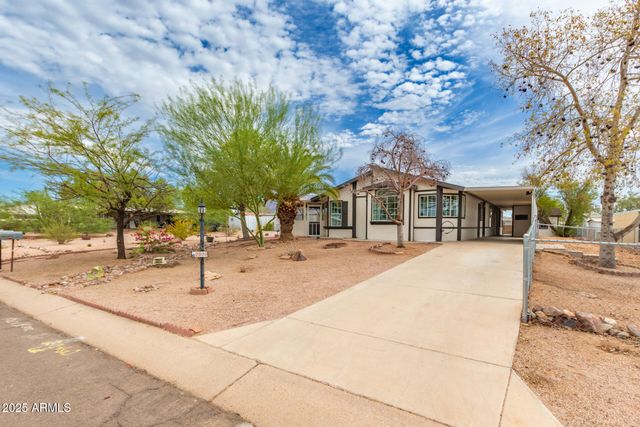 2311 S DESCANSO Road, Apache Junction, AZ 85119