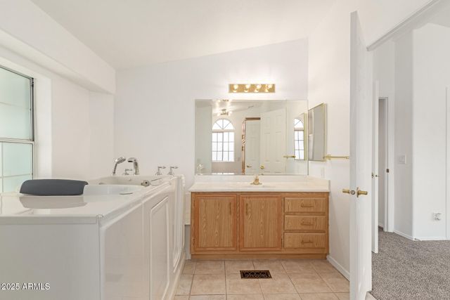 2311 S DESCANSO Road, Apache Junction, AZ 85119