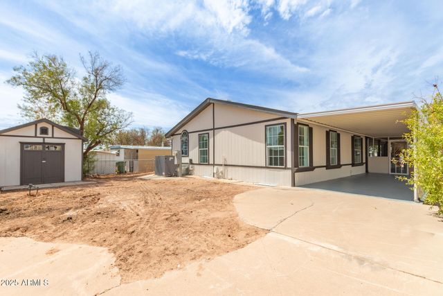 2311 S DESCANSO Road, Apache Junction, AZ 85119