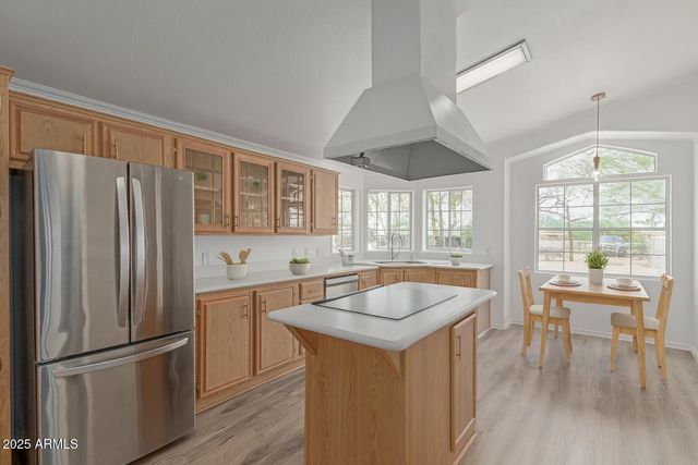 2311 S DESCANSO Road, Apache Junction, AZ 85119