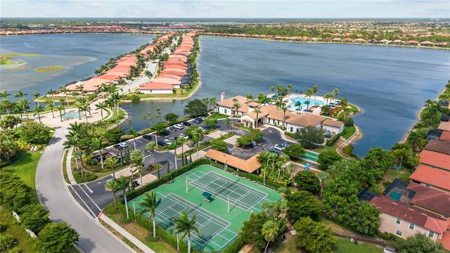 229 TERAMO WAY, Nokomis, FL 34275