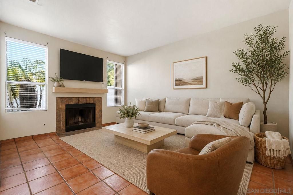 Image 1 of property listing at 465 Belle Vista Dr 173, Chula Vista, CA 91910