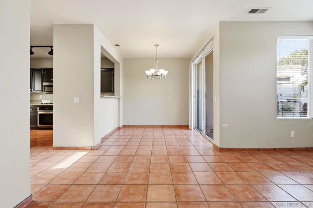 Image 11 of property listing at 465 Belle Vista Dr 173, Chula Vista, CA 91910
