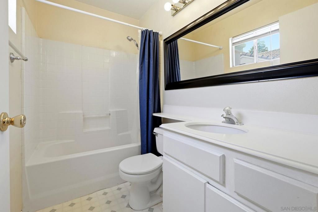 Image 29 of property listing at 465 Belle Vista Dr 173, Chula Vista, CA 91910