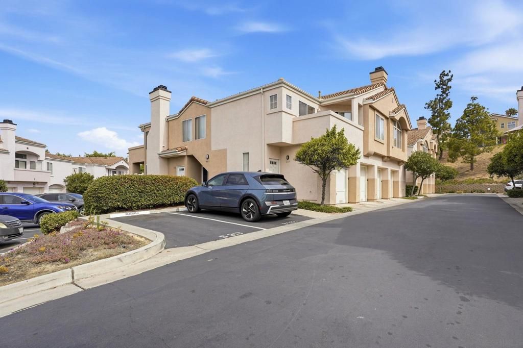 Image 33 of property listing at 465 Belle Vista Dr 173, Chula Vista, CA 91910
