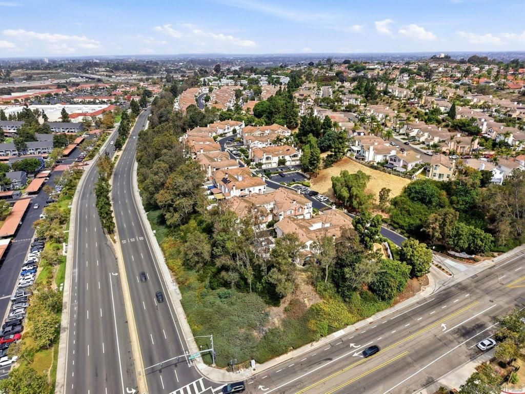 Image 38 of property listing at 465 Belle Vista Dr 173, Chula Vista, CA 91910