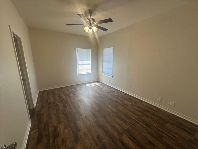 1724 Alpine Drive, Sherman, TX 75092