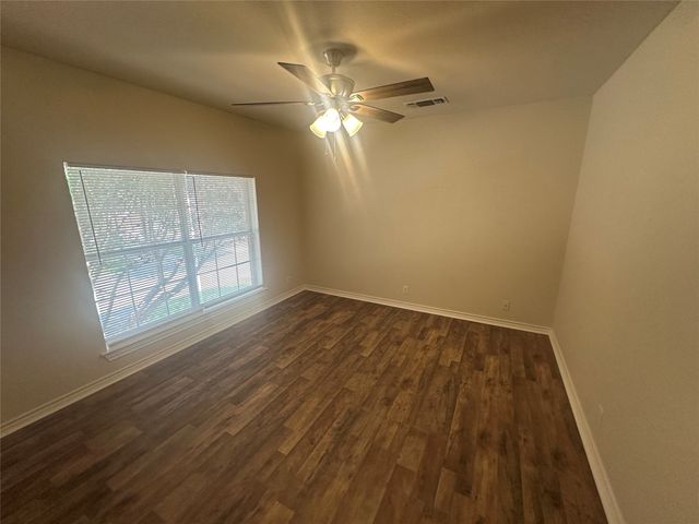 1724 Alpine Drive, Sherman, TX 75092