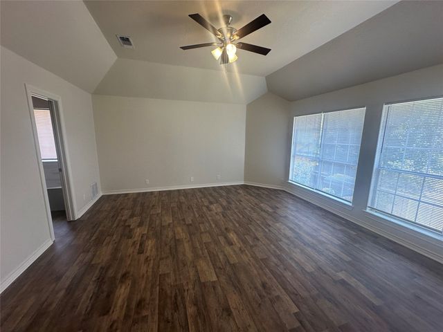 1724 Alpine Drive, Sherman, TX 75092