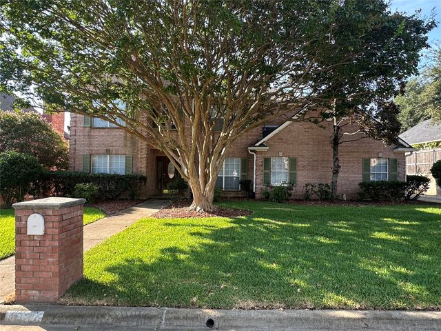 1724 Alpine Drive, Sherman, TX 75092