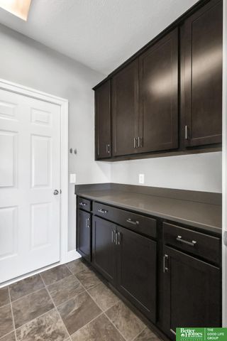 12002 S 212 Street, Gretna, NE 68028