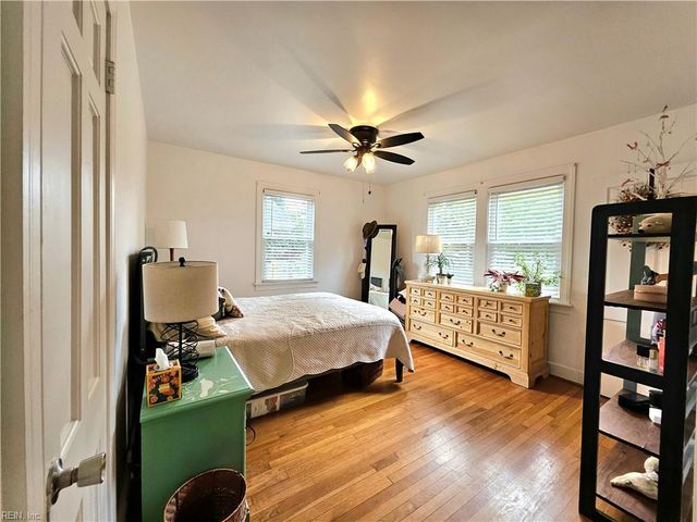 17 S Juniper ST, Hampton, VA 23669