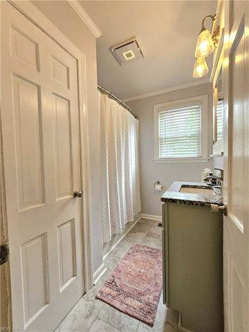 17 S Juniper ST, Hampton, VA 23669