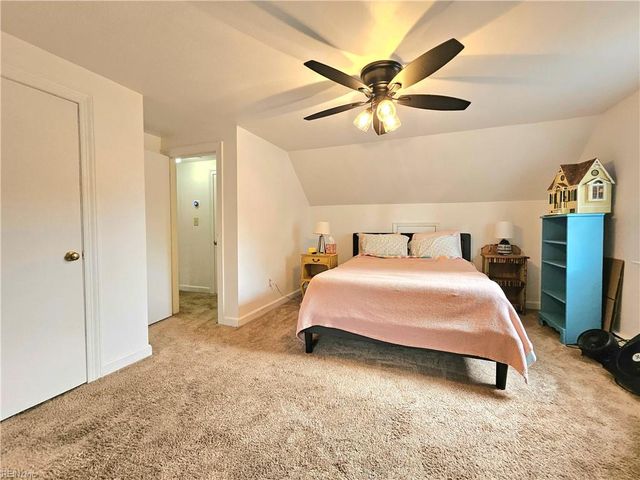 17 S Juniper ST, Hampton, VA 23669