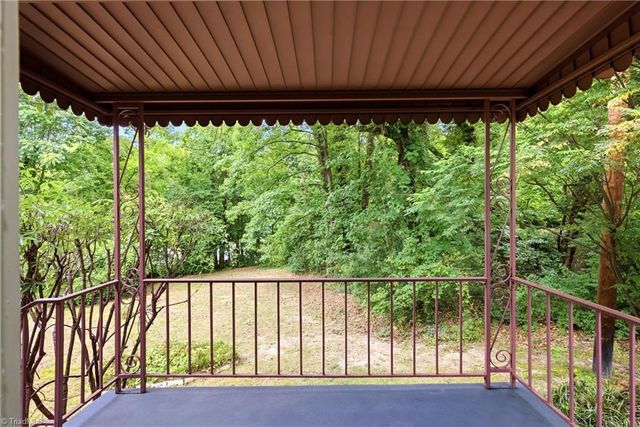 1512 Hooks Street, Greensboro, NC 27401