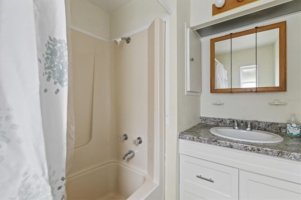 Image 23 of property listing at 3831 115TH STREET COURT W, Bradenton, FL 34210