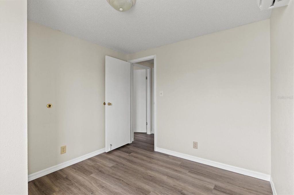 Image 25 of property listing at 3831 115TH STREET COURT W, Bradenton, FL 34210