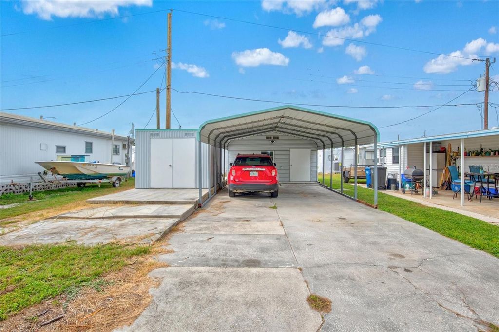 Image 31 of property listing at 3831 115TH STREET COURT W, Bradenton, FL 34210