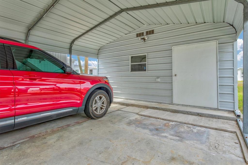 Image 38 of property listing at 3831 115TH STREET COURT W, Bradenton, FL 34210