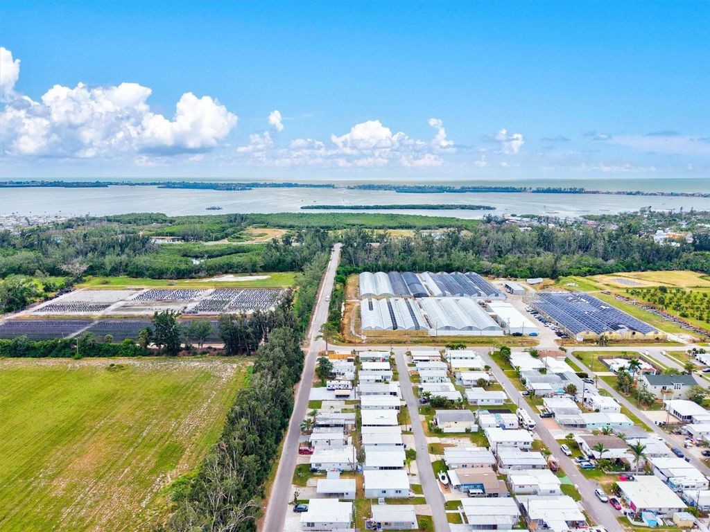 Image 61 of property listing at 3831 115TH STREET COURT W, Bradenton, FL 34210