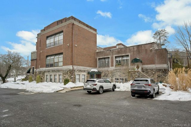 33 Roselle Avenue K, Pleasantville, NY 10570