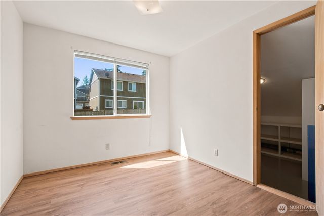 1059 NE Regal Court, Bremerton, WA 98311