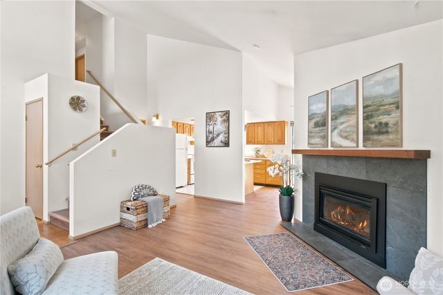1059 NE Regal Court, Bremerton, WA 98311