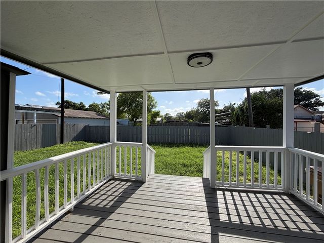4213 Elvira Dr, Corpus Christi, TX 78416