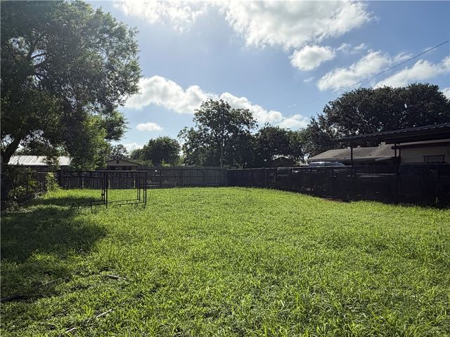 4213 Elvira Dr, Corpus Christi, TX 78416