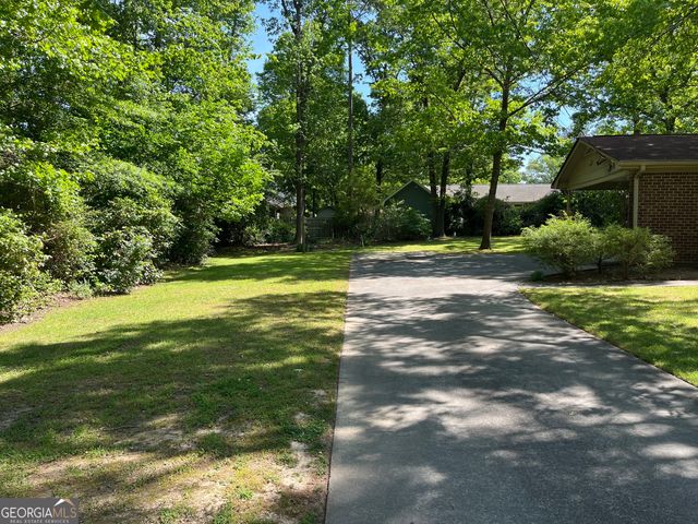 120 Treeside Drive NW, Rome, GA 30165