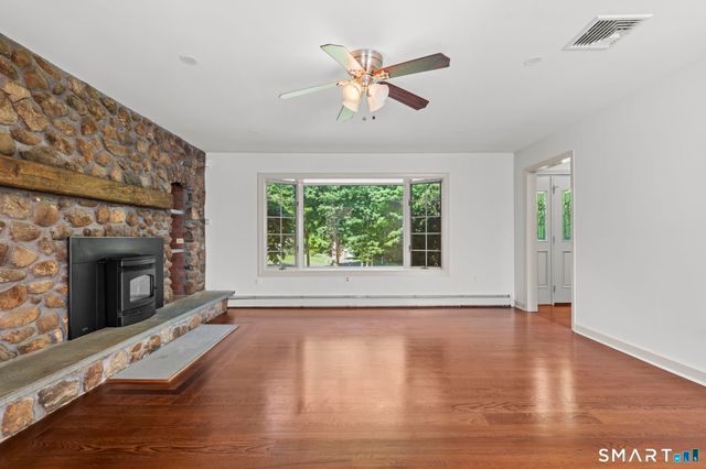 201 Skyview Drive, Southbury, CT 06488
