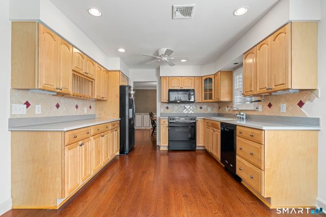201 Skyview Drive, Southbury, CT 06488