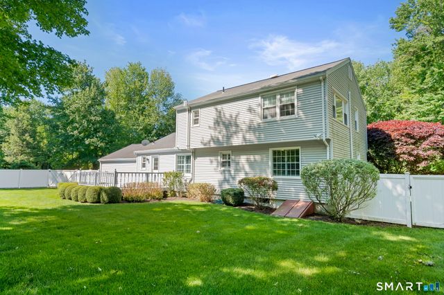 201 Skyview Drive, Southbury, CT 06488