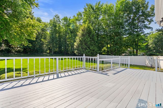 201 Skyview Drive, Southbury, CT 06488
