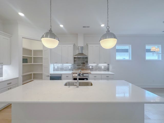 7141 Frances St, Fairview, TN 37062