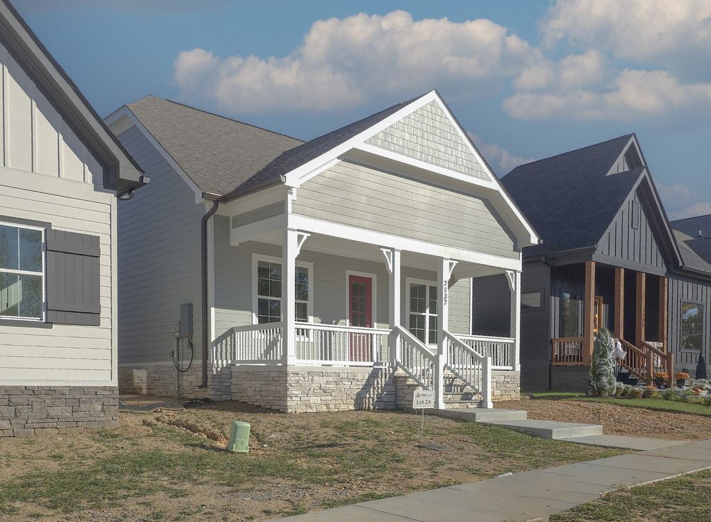 7141 Frances St, Fairview, TN 37062