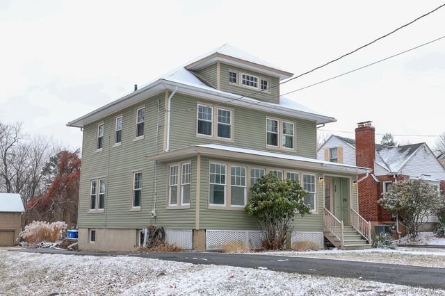 28 Roosevelt Avenue, Middletown, NY 10940