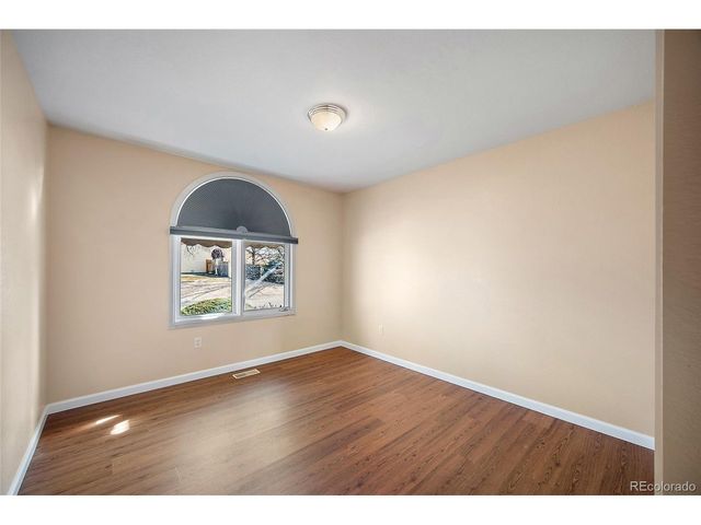 179 S Carmel Ct, Pueblo, CO 81007