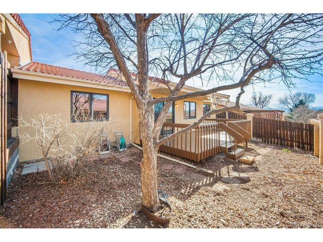 179 S Carmel Ct, Pueblo, CO 81007